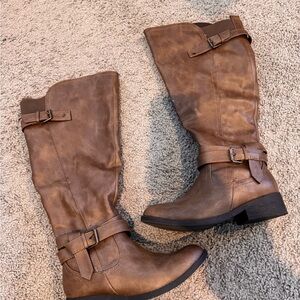 Maurice’s Wide Calf Boots Size 5.5